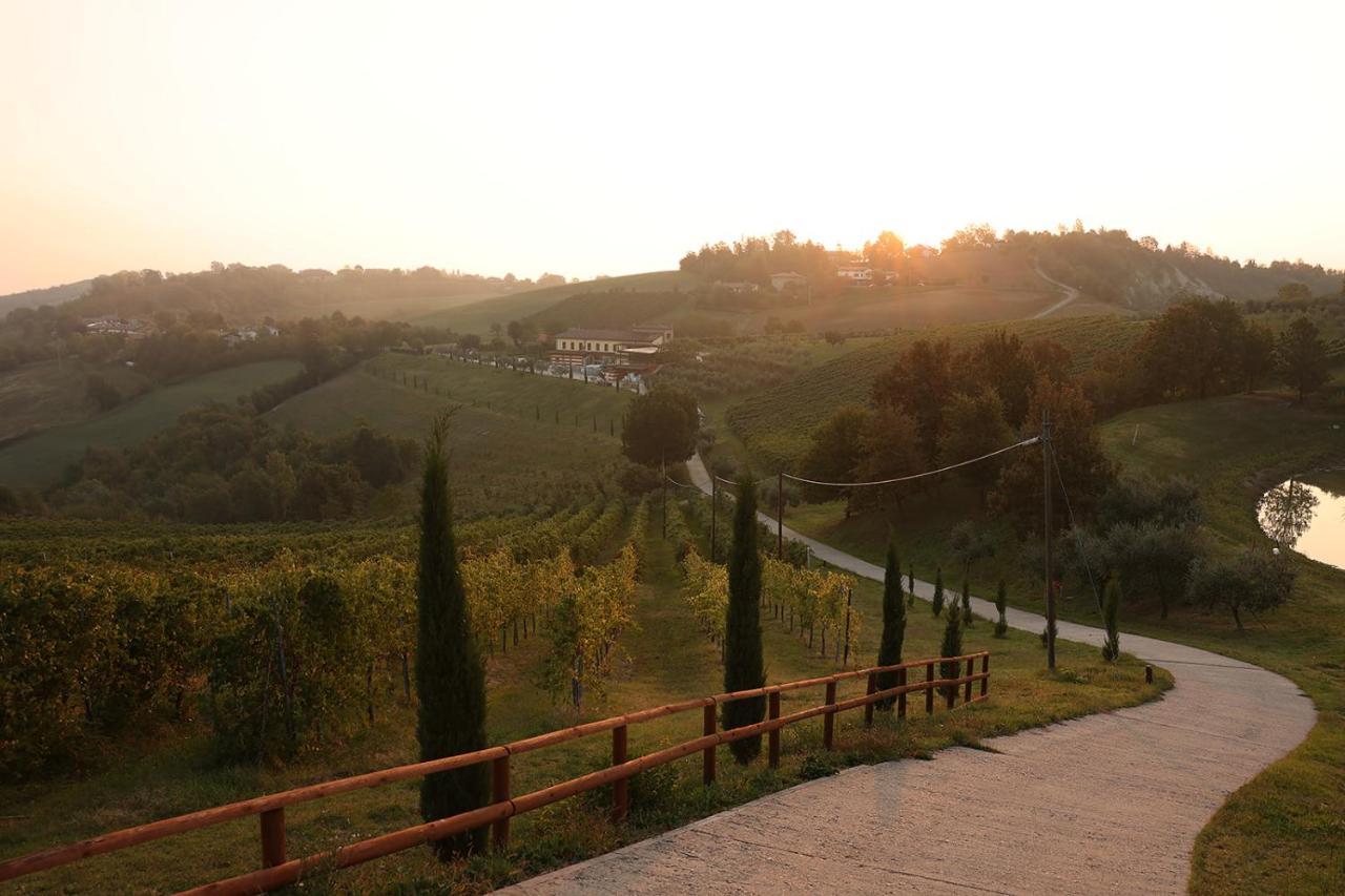 Agriturismo Acetaia Sereni Marano sul Panaro Eksteriør billede