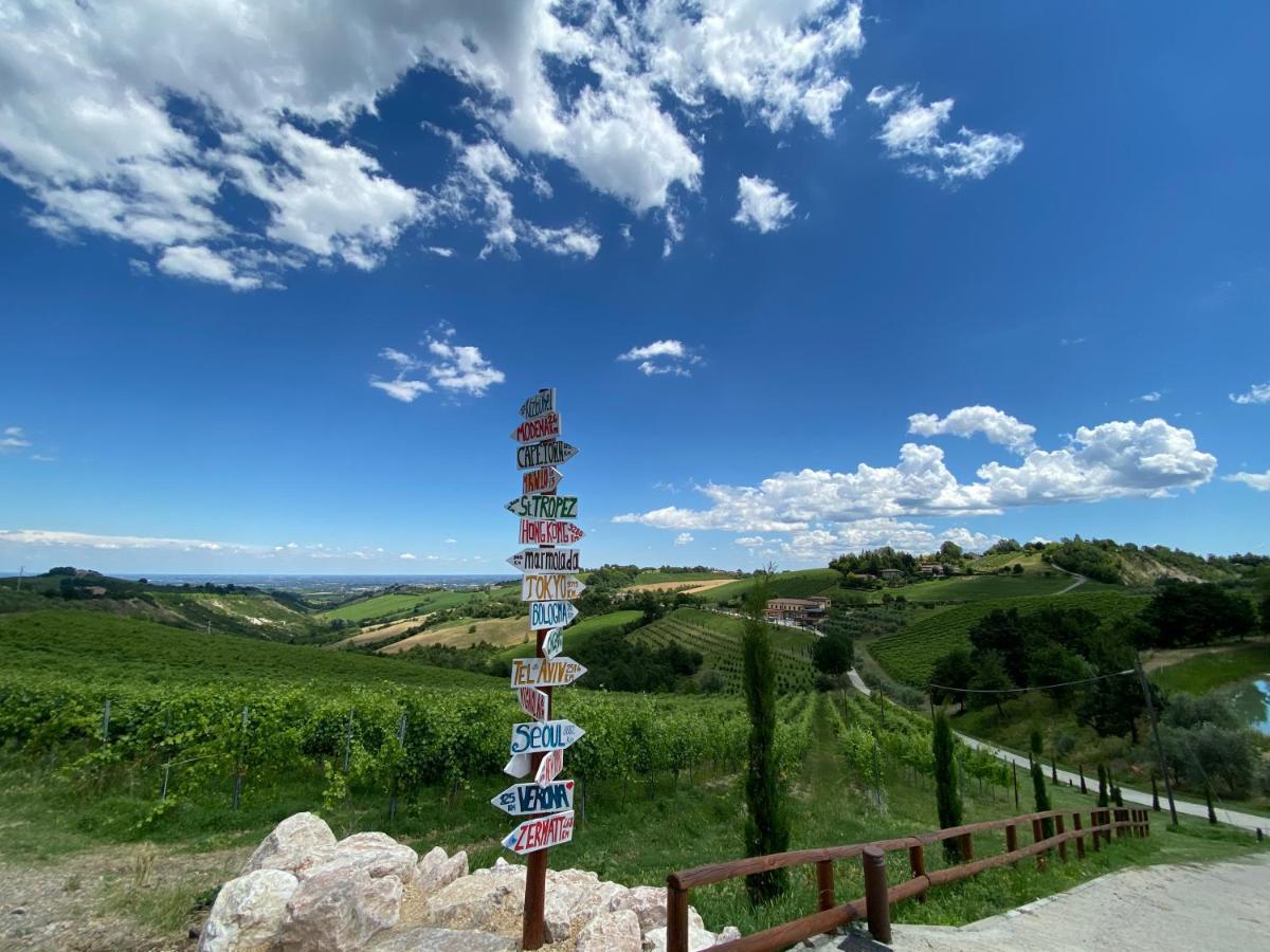 Agriturismo Acetaia Sereni Marano sul Panaro Eksteriør billede