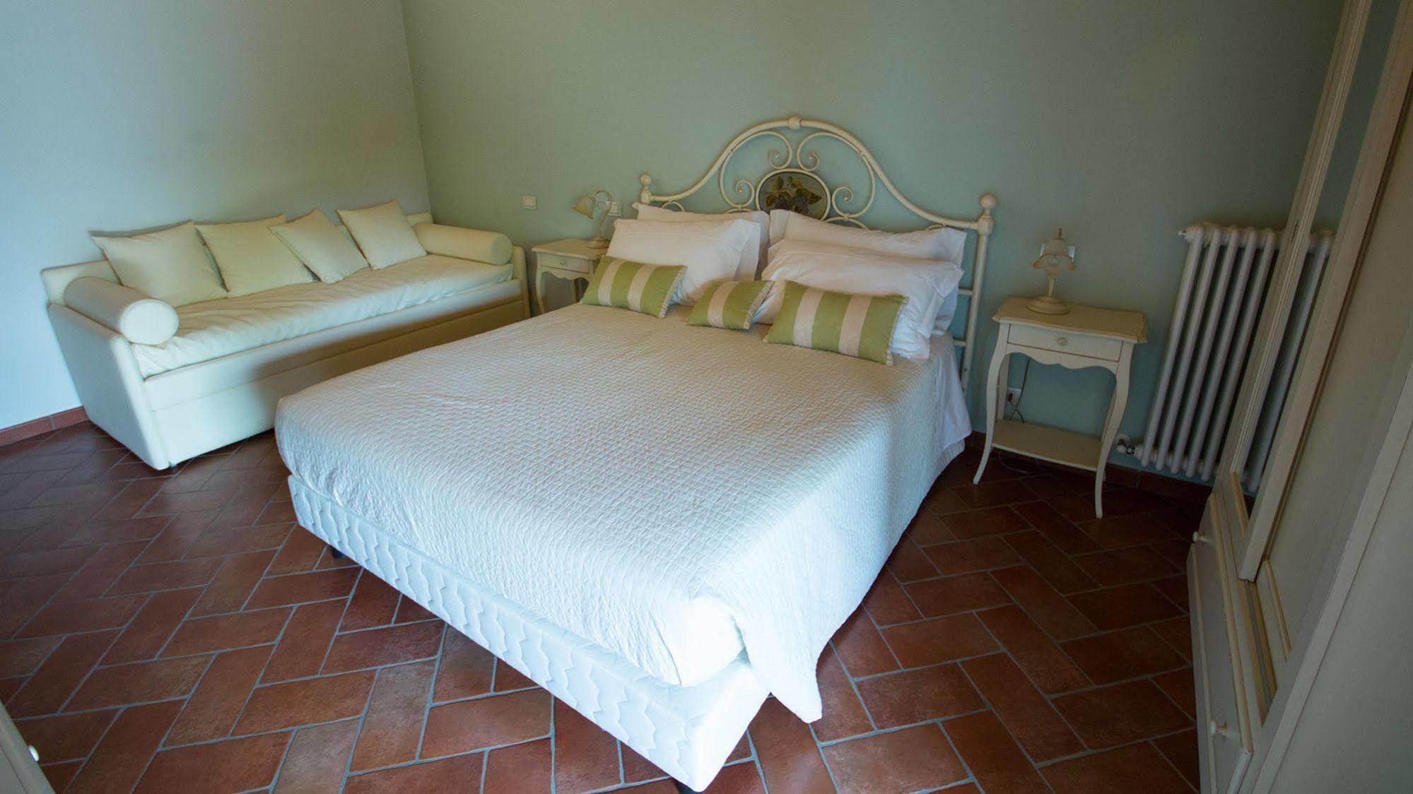 Agriturismo Acetaia Sereni Marano sul Panaro Eksteriør billede
